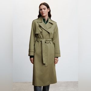 Double-button trench coat